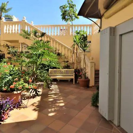 Precioso Apartamento A Estrenar En Primera Linea De Playa Benidorm Exteriér fotografie