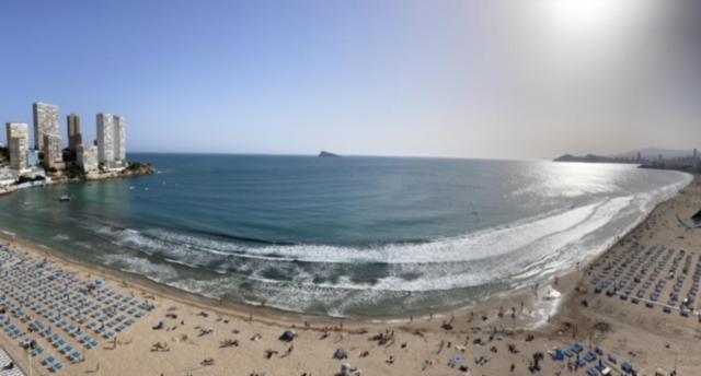 Precioso Apartamento A Estrenar En Primera Linea De Playa Benidorm Exteriér fotografie