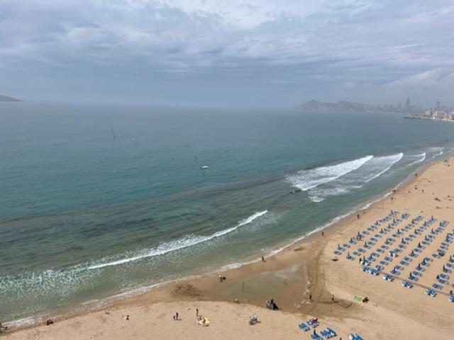 Precioso Apartamento A Estrenar En Primera Linea De Playa Benidorm Exteriér fotografie